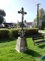 Kříž při kostelu sv. Jana Křtitele | Kapličky Třeboňsko | MAS Třeboňsko