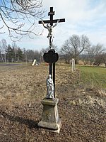 Křížek na konci obce Višňová směrem od Pleší | Kapličky Třeboňsko | MAS Třeboňsko