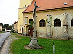 Kříž u kostela v Horní Pěně | Kapličky Třeboňsko | MAS Třeboňsko