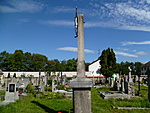 Kříž uprostřed hřbitova | Kapličky Třeboňsko | MAS Třeboňsko