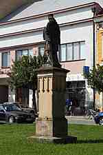 socha sv. Jana na náměstí TGM | Kapličky Třeboňsko | MAS Třeboňsko