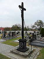 Centrální kříž na hřbitově, Majdalena | Kapličky Třeboňsko | MAS Třeboňsko Centrální kříž na hřbitově, Majdalena | Kapličky Třeboňsko | MAS Třeboňsko