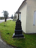 Kříž u kaple, Branná | Kapličky Třeboňsko | MAS Třeboňsko